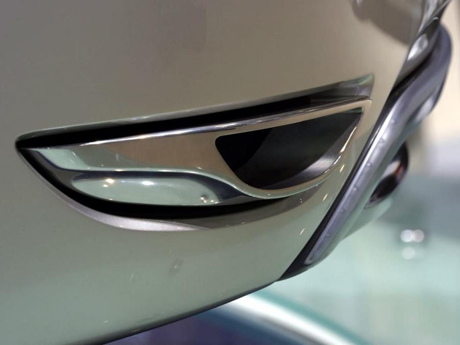  Hyundai HED-2 Genus Concept 2006 года  (фото 15 из 56)